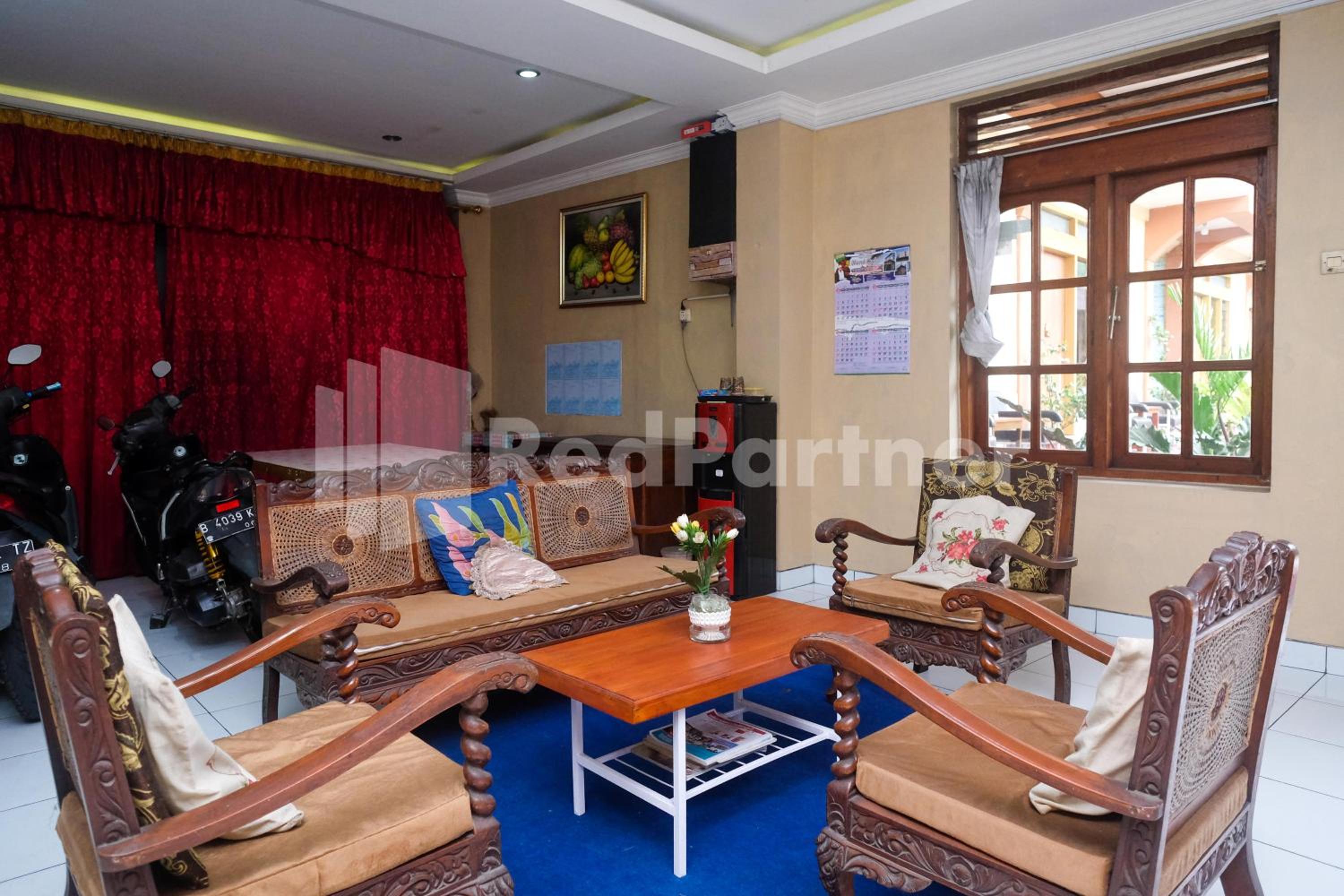 OYO 3206 Hotel Sido Langgeng 30/50