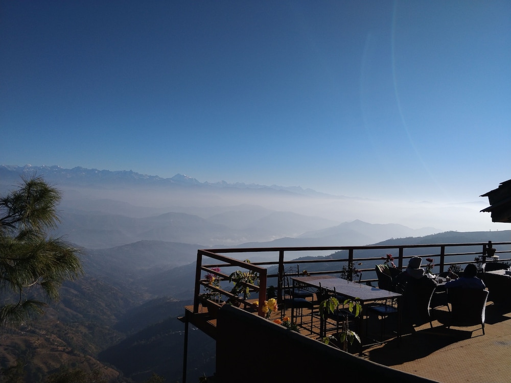 Everest Manla Resort 39/50