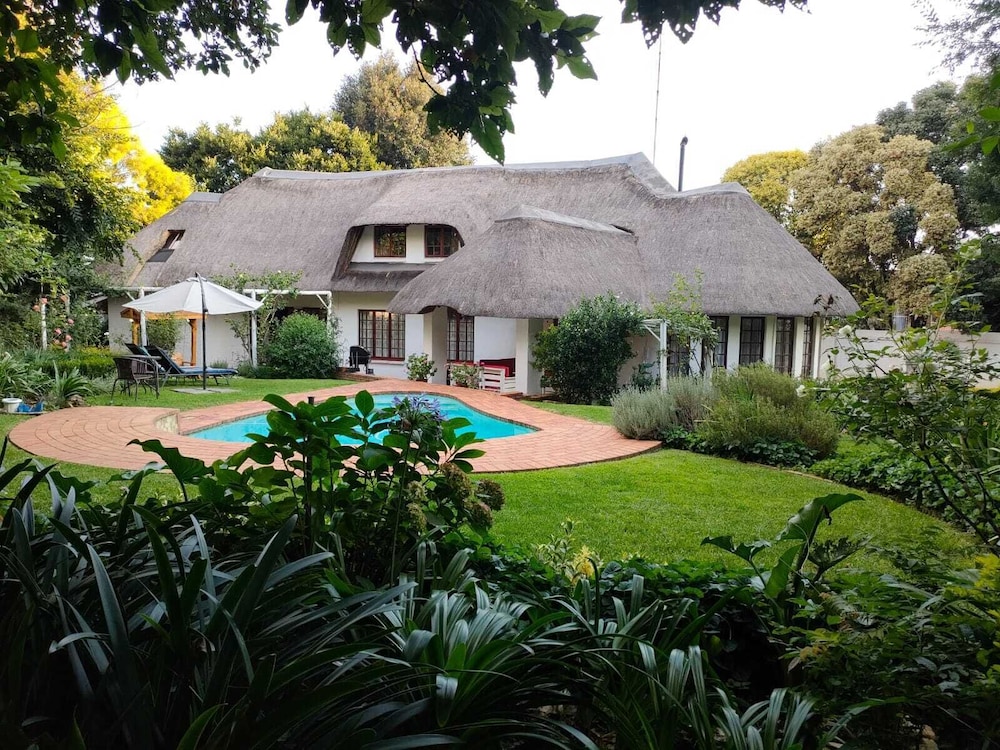 Libra Lodge 36/45