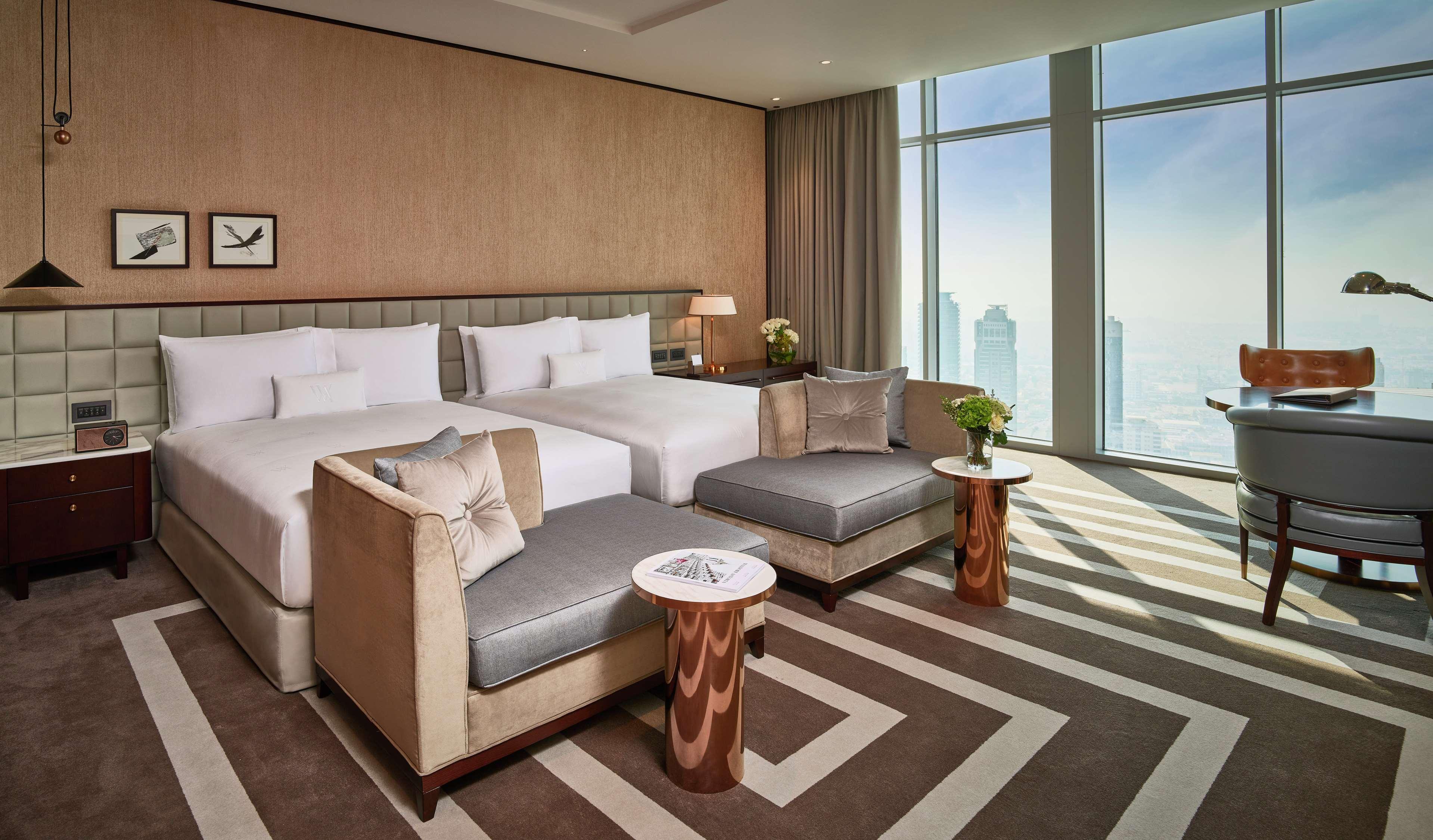 PREMIER, 2 QUEEN BEDS, CITY VIEW