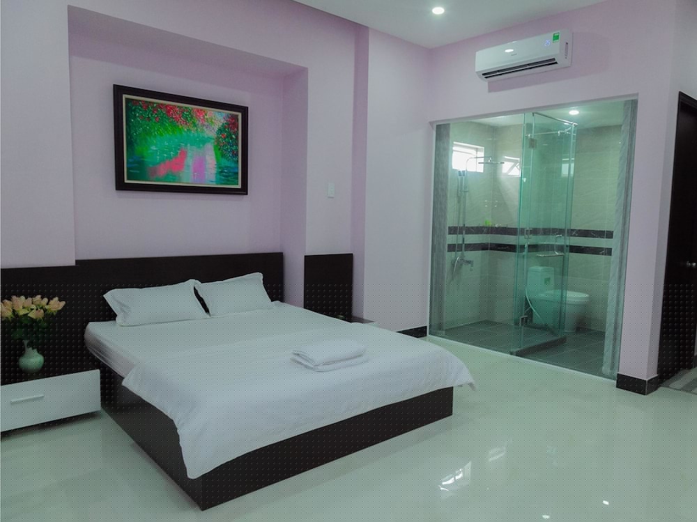 Edenroc Hotel 23/66