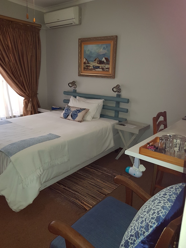 Aandbloem Guest House 7/35
