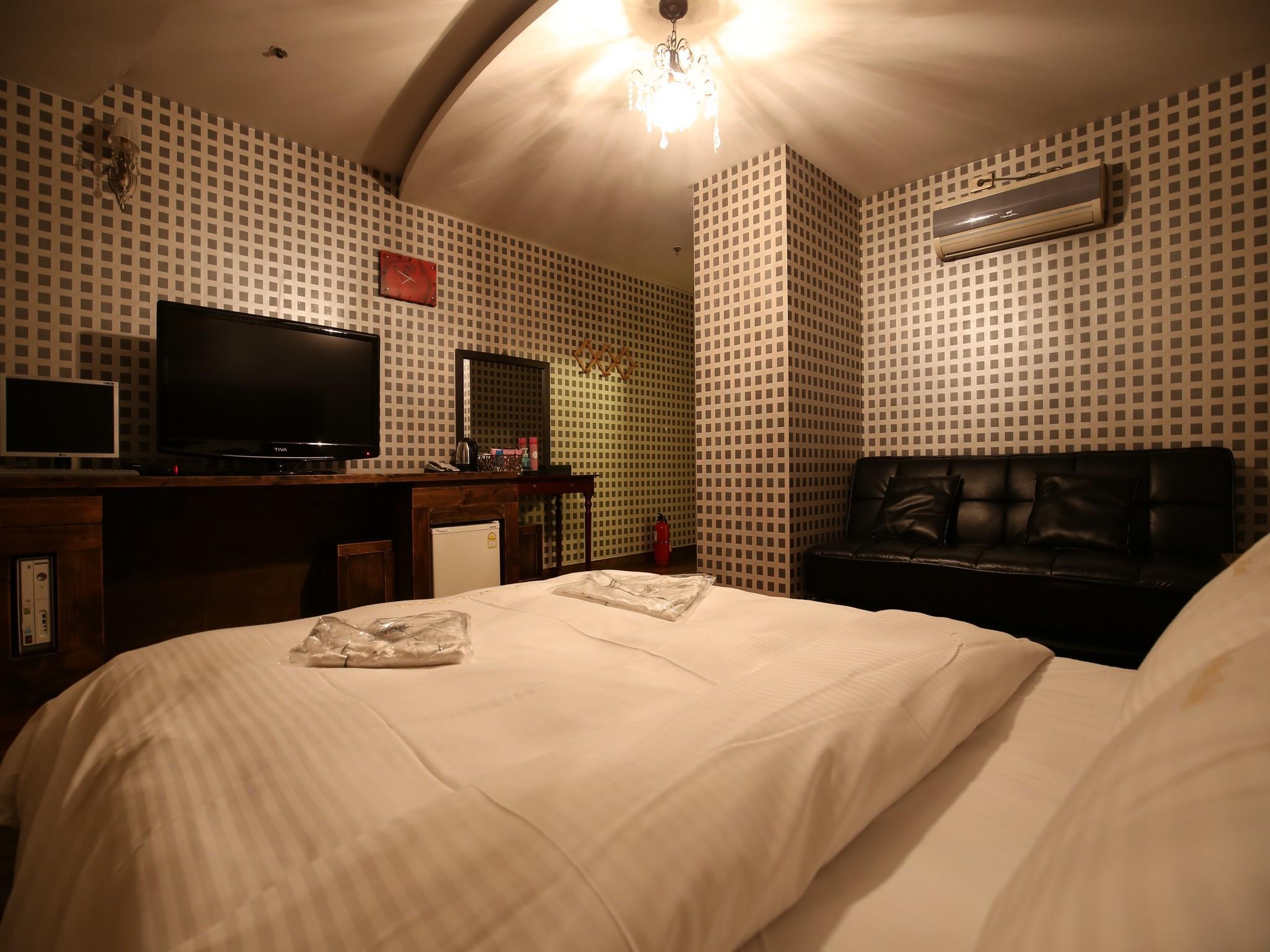 Mowon Hotel 17/71