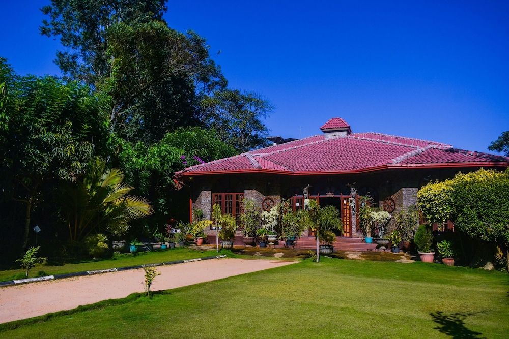 MF Estate Holiday Bungalow 35/40