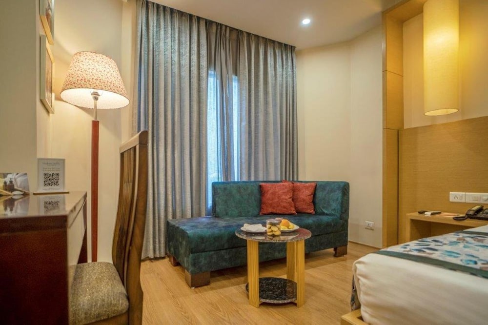 Radiant Globus Hotel 42/55