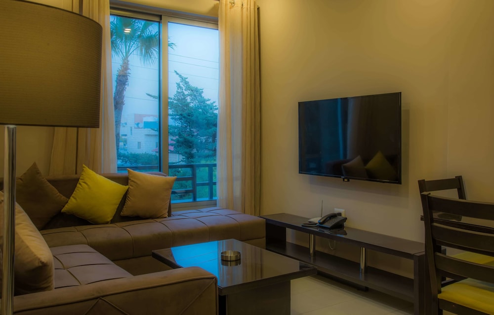 Shams al weibdeh hotel apartment 27/46