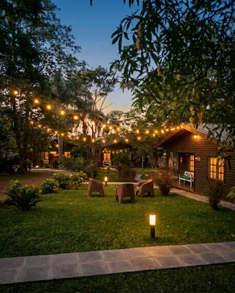 El Descanso Iguazu by DOT Cabana 36/40