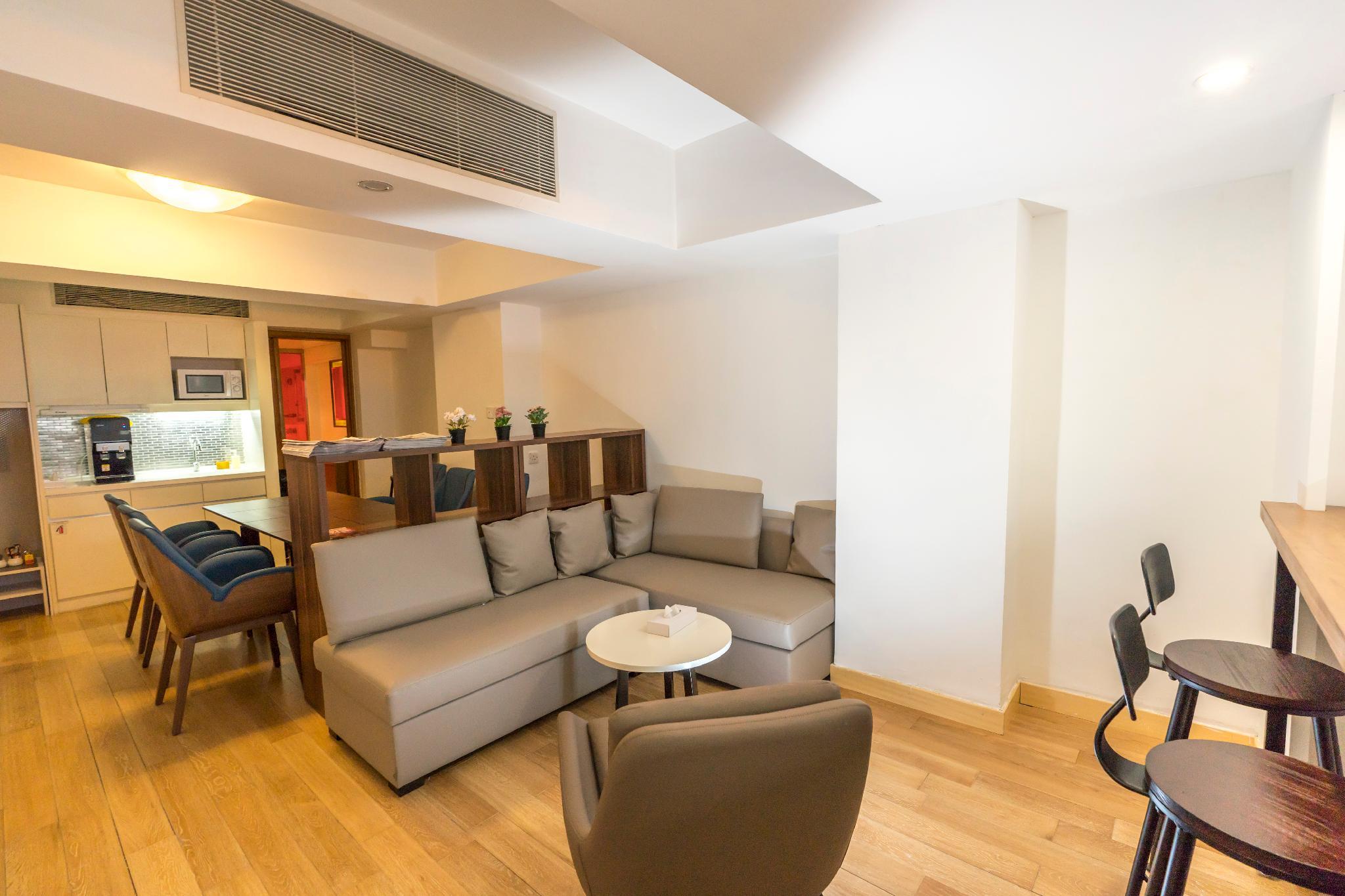 CHI Residence 279 18/27