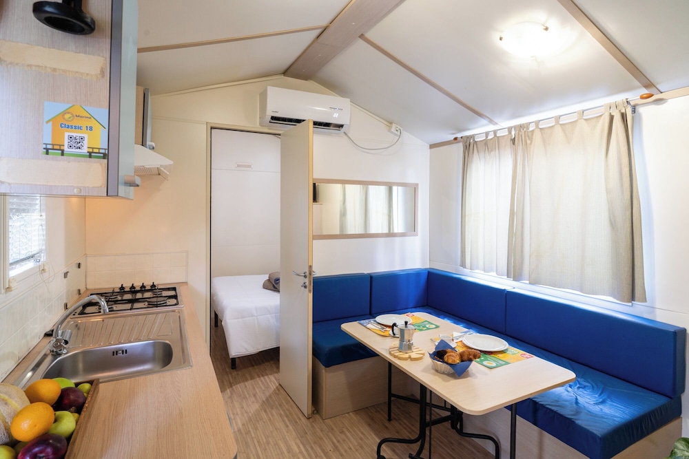 Club del Sole Marina Family Resort 24/43