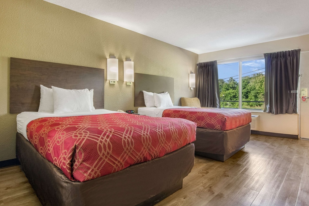 Econo Lodge Fort Knox 17/44