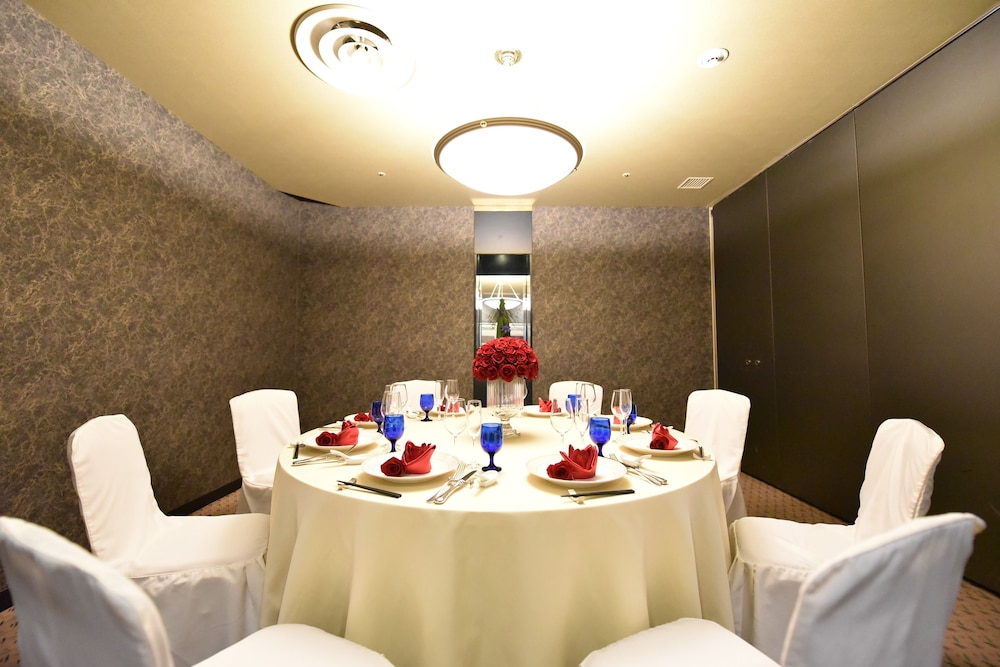 UTSUNOMIYA TOBU HOTEL GRANDE 50/60