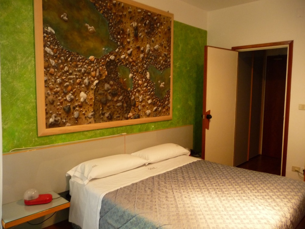 Hotel Luna 13/50