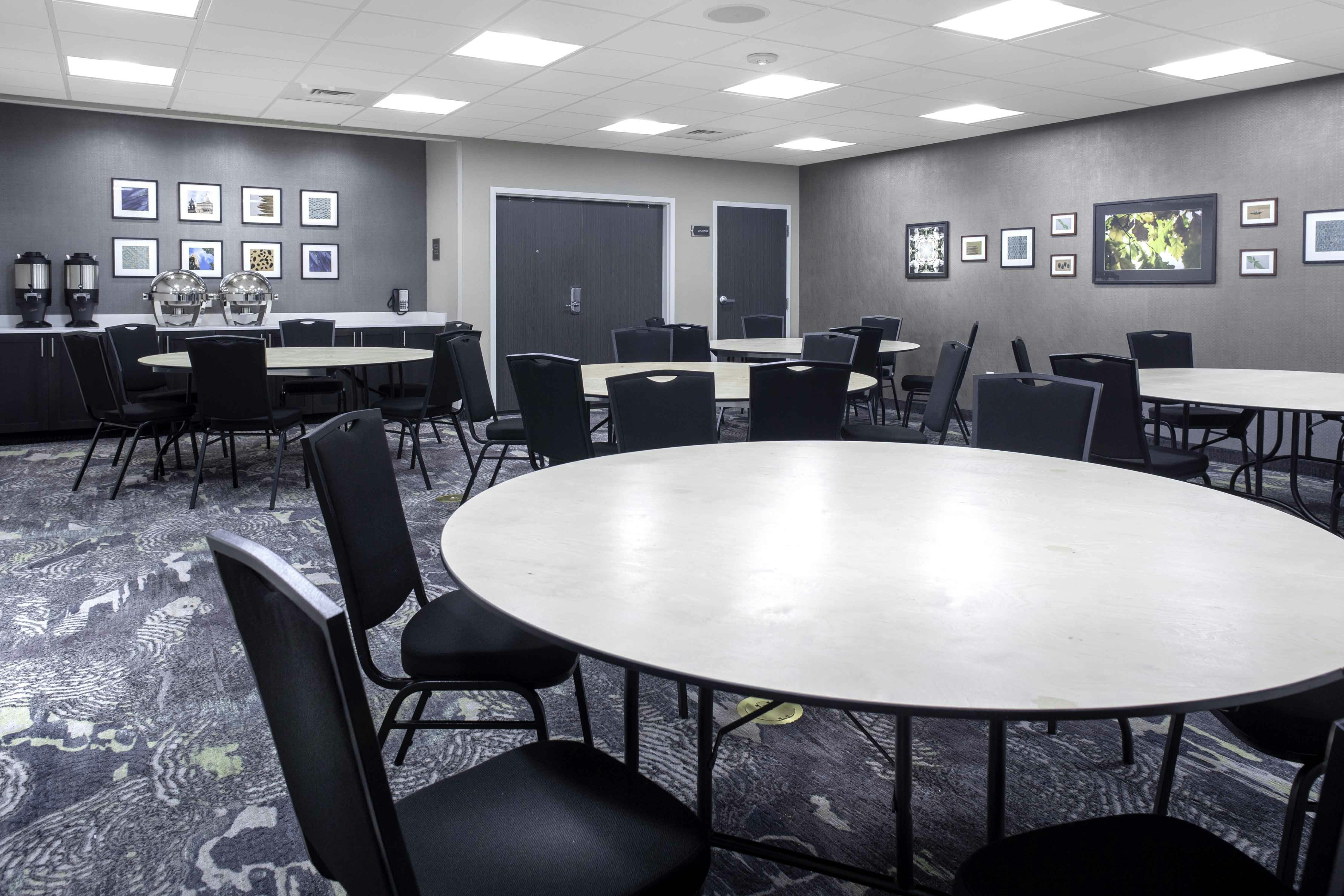 Homewood Suites By Hilton Lansing Eastwood 37/40