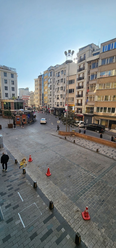 Taksim Bosphorus Hotel 45/50