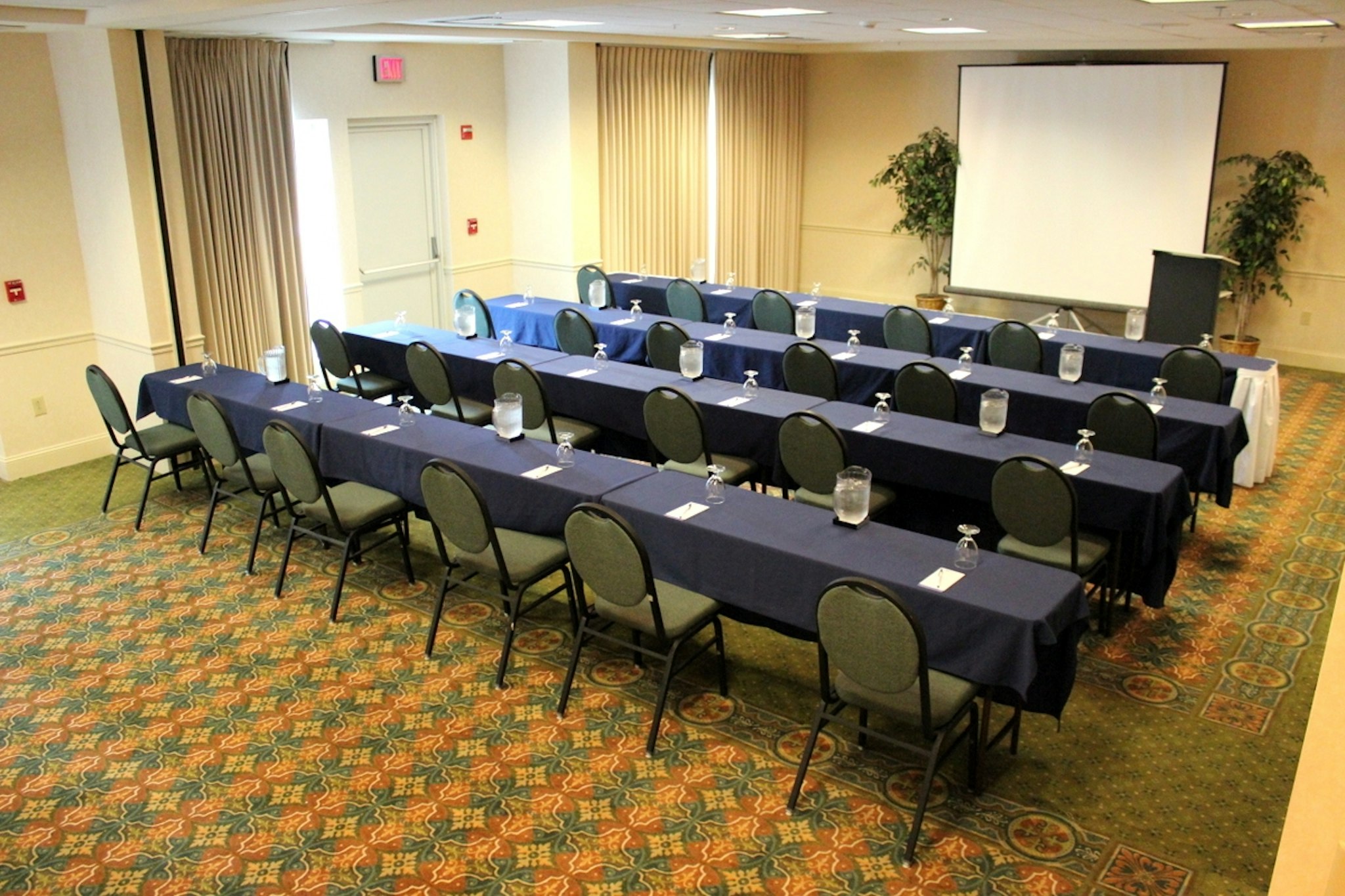 Hilton Garden Inn Charlotte Pineville 12/18