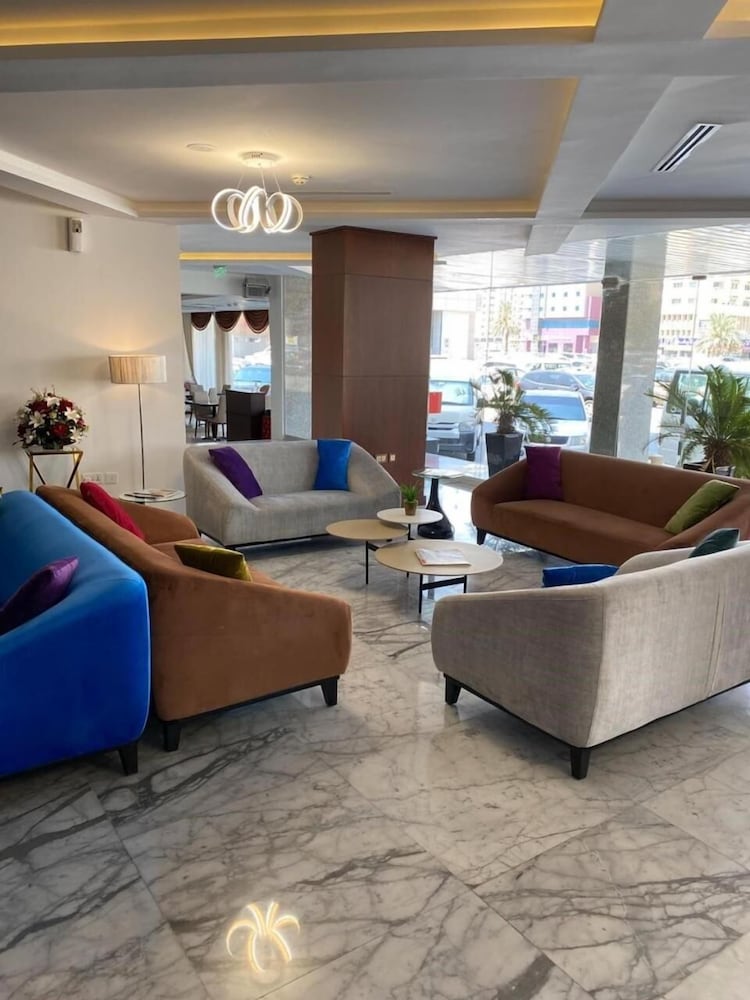Nova Park Hotel 14/24