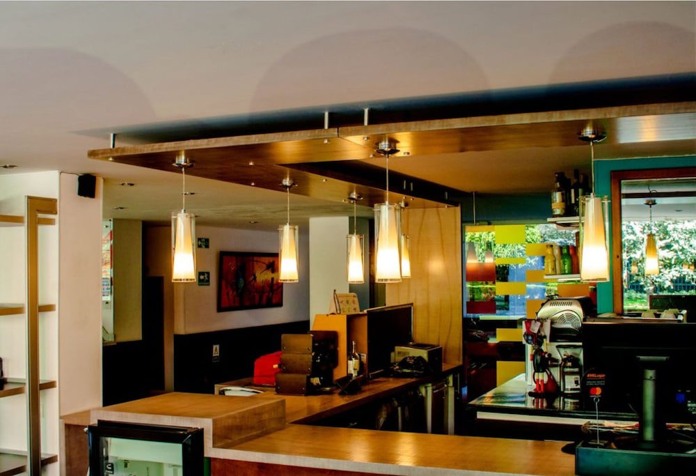 Apartaestudios Los Andes 32/39