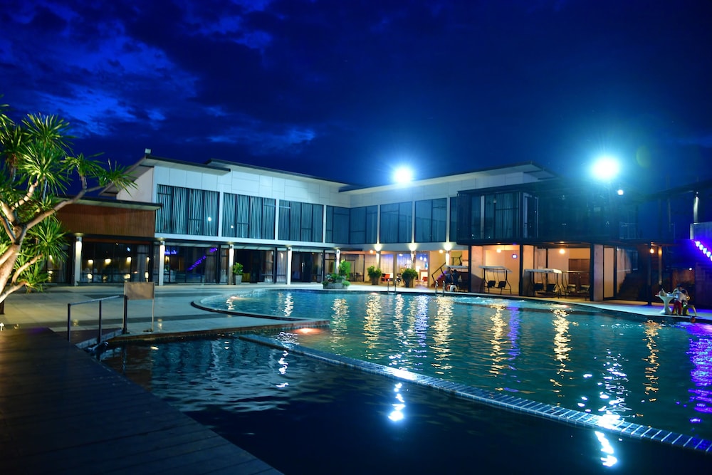 Prajaktra Design Hotel 2/50