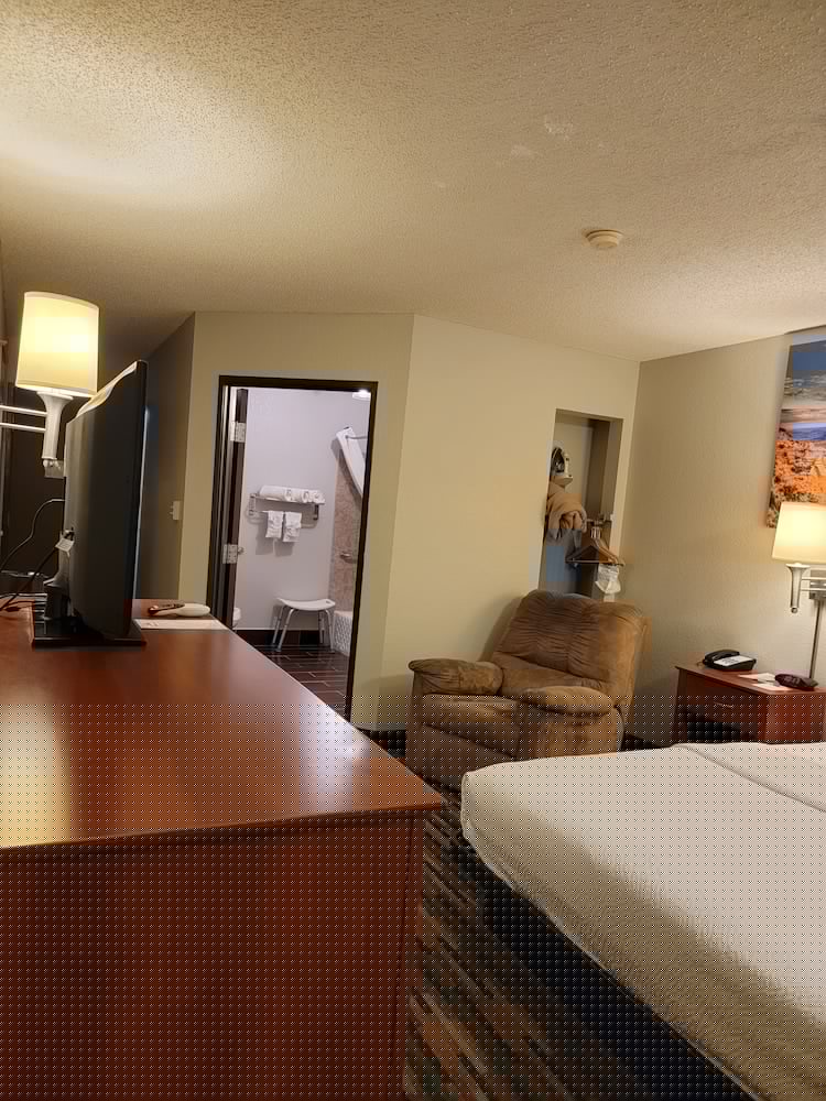 Days Inn By Wyndham Tucumcari 19/52