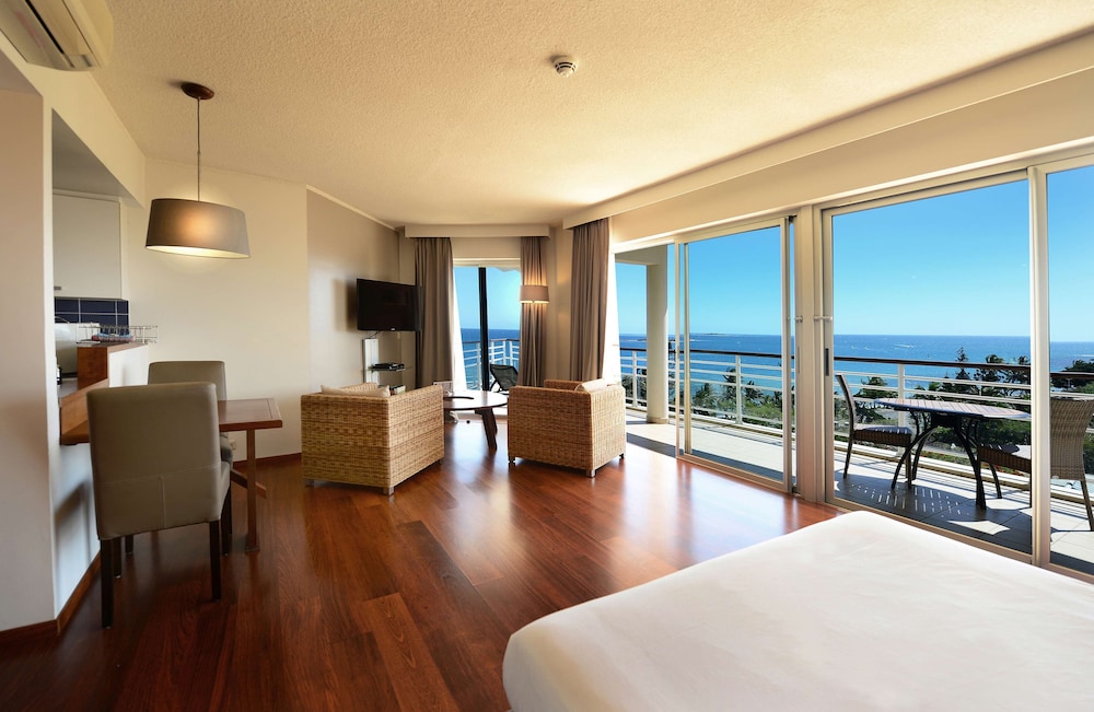 Hilton Noumea La Promenade Residences 48/65
