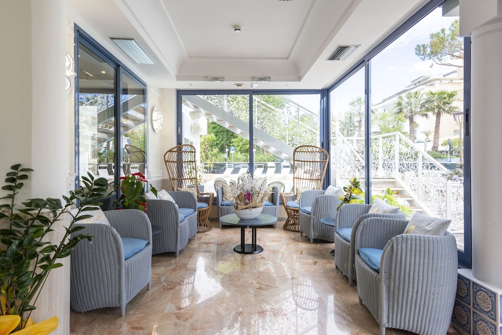 Hotel Royal 36/50
