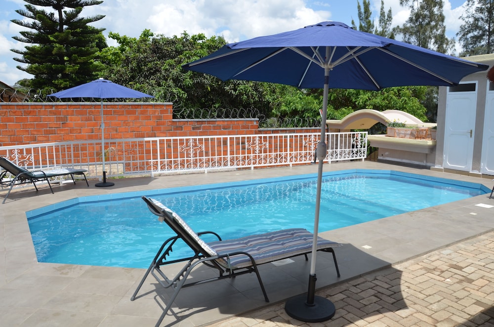 Villa Asimba 27/50