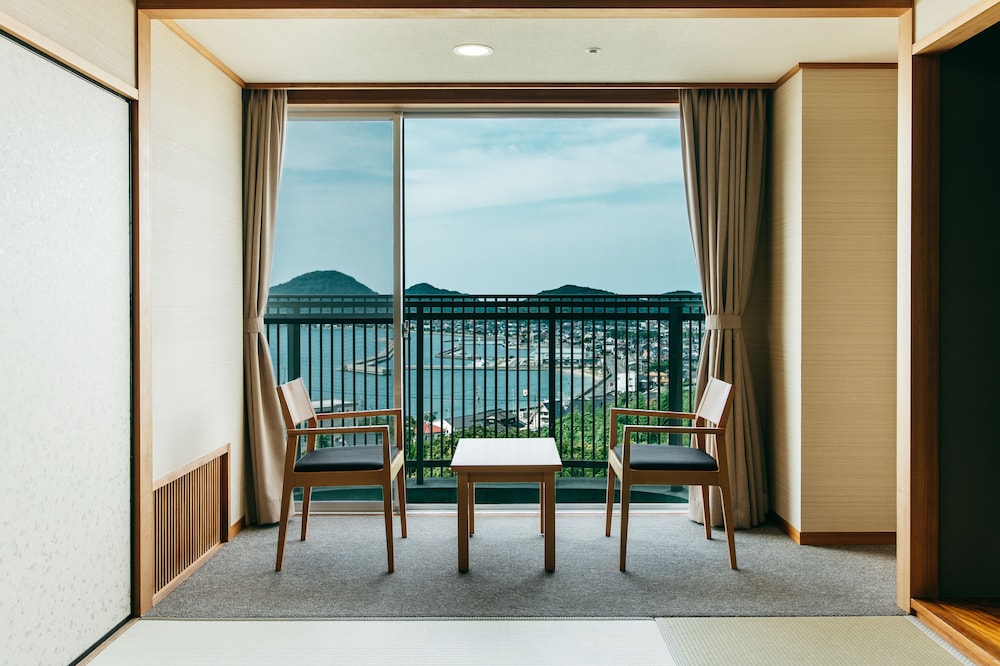 Kamenoi Hotel Setouchi Hikari 46/58
