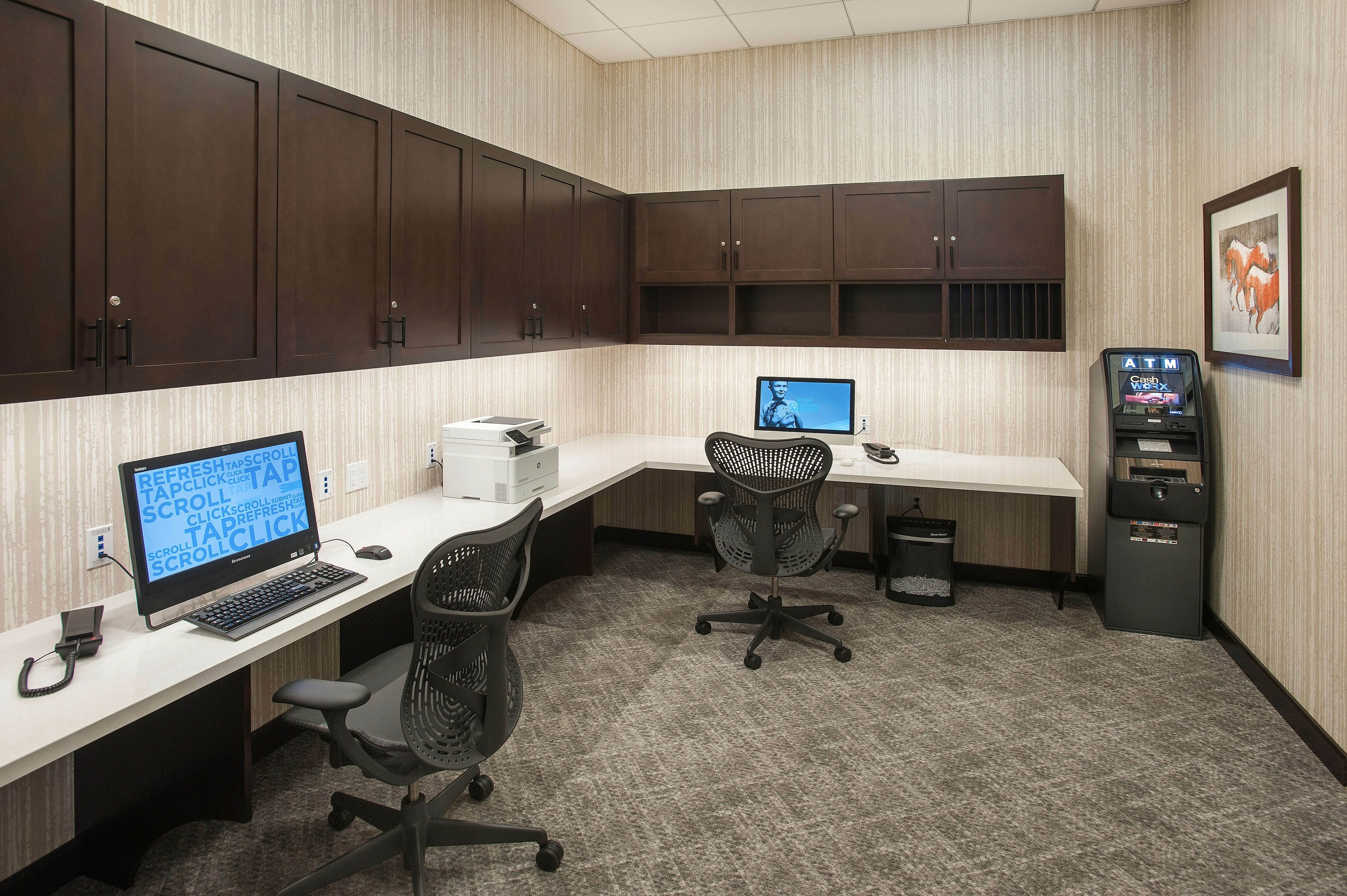 Hilton Garden Inn Burbank Downtown 13/17