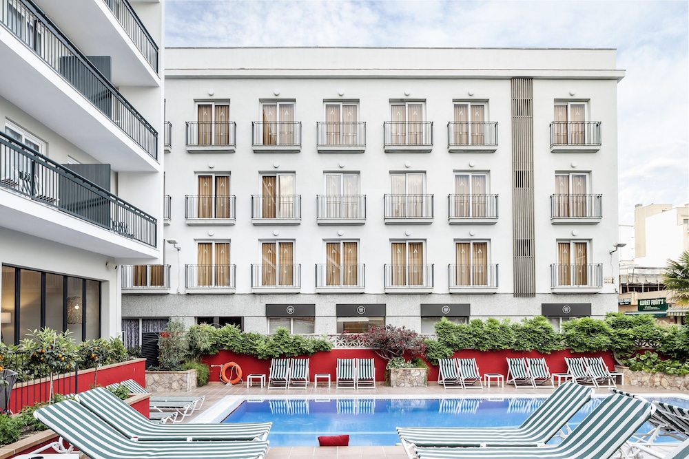 Aqua Hotel Bertran - Adults Only photo5