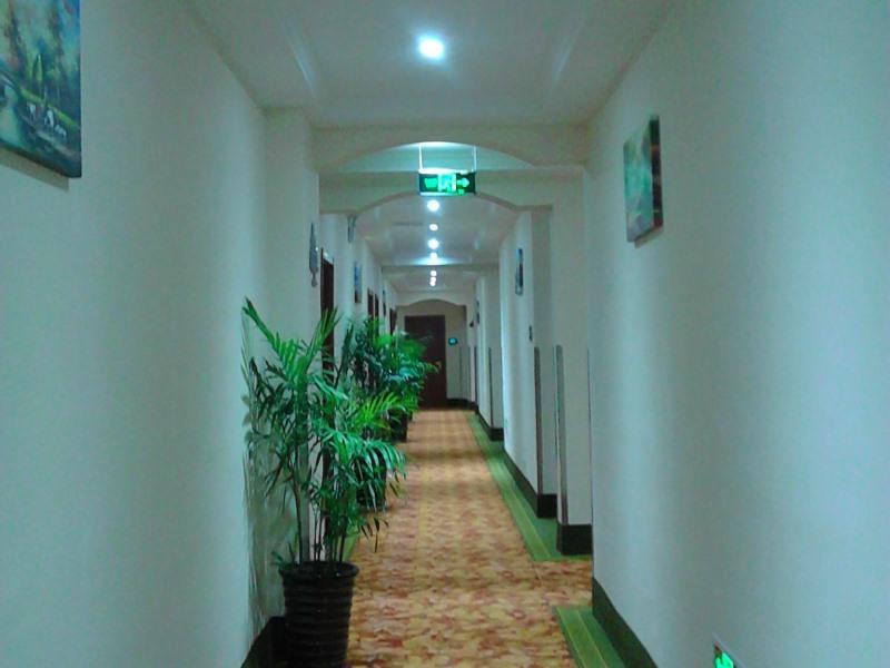 Greentree Inn Anhui Luan Huoqiu Jianxing Road Express Hotel 25/26