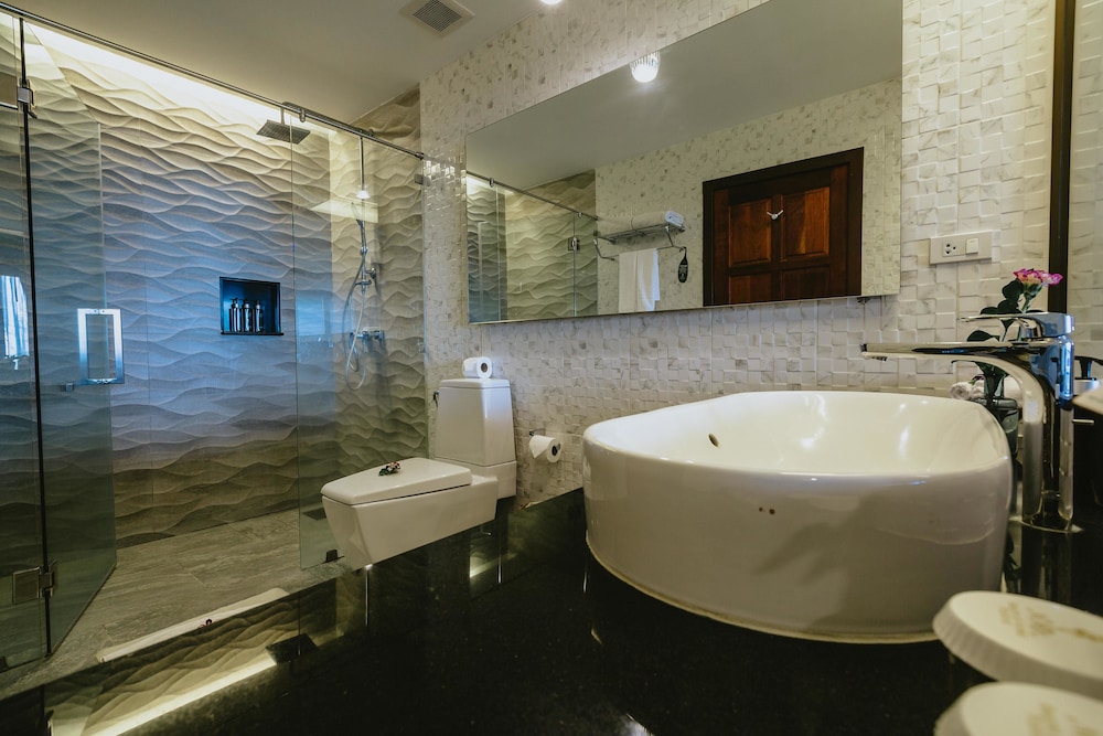 Nora Beach Resort and Spa 59/64