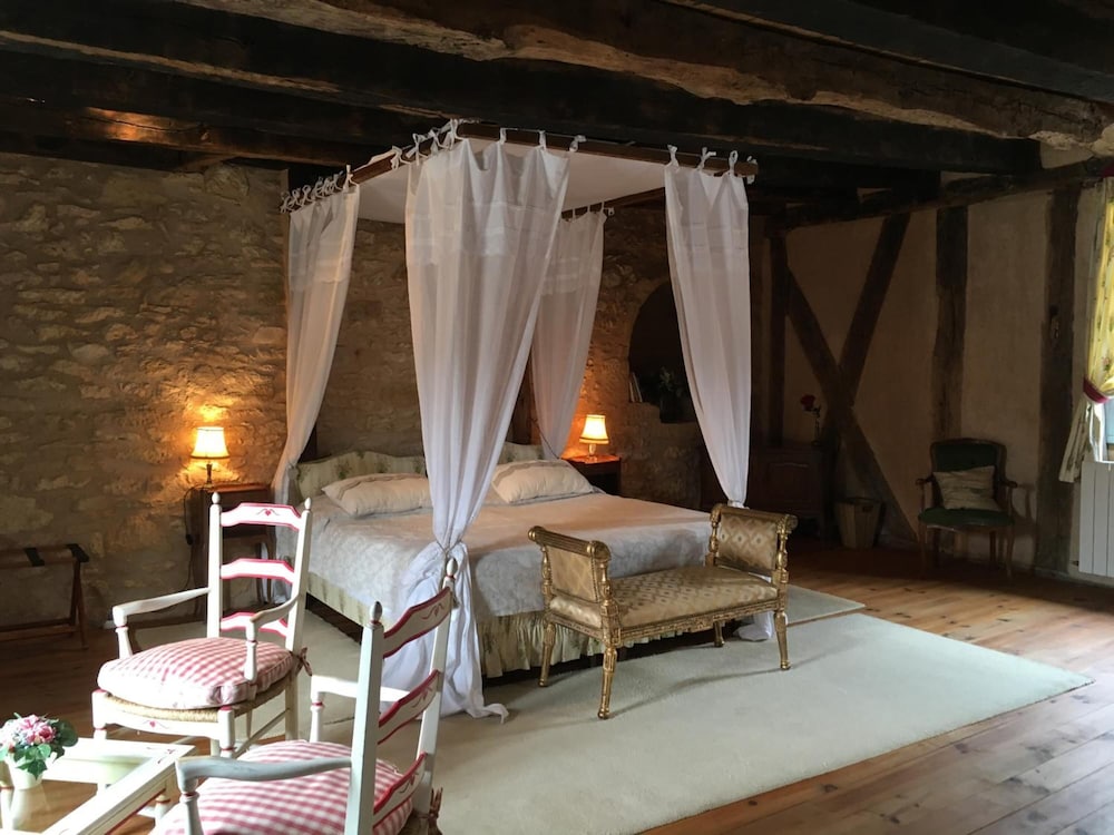 HOTEL LA ROSERAIE 22/50