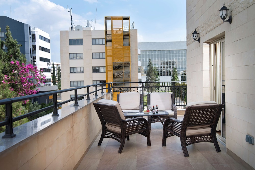 Semeli Hotel 28/39