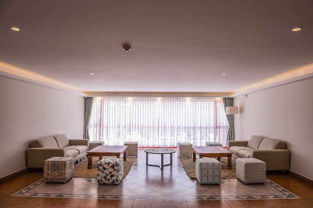 Hotel Boulevard Nairobi, City Centre CBD 34/47