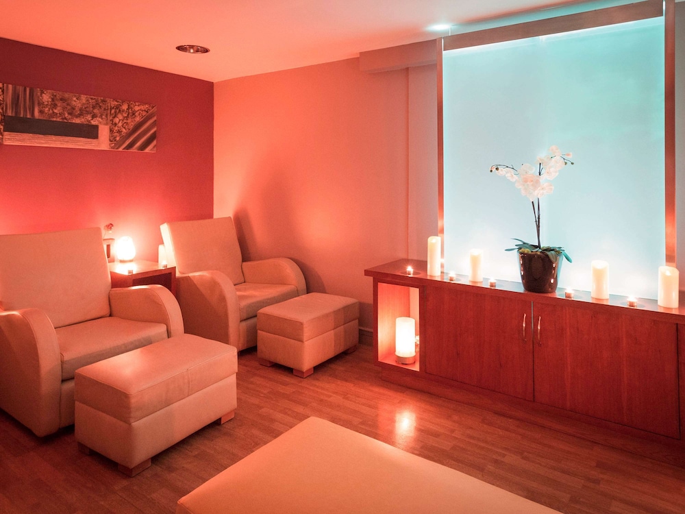Mercure Sheffield St Paul's Hotel & Spa 33/77