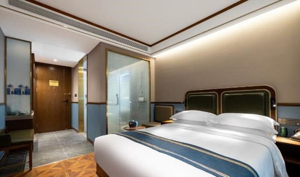 Nostalgia Hotel (West lake Hangzhou) 23/60