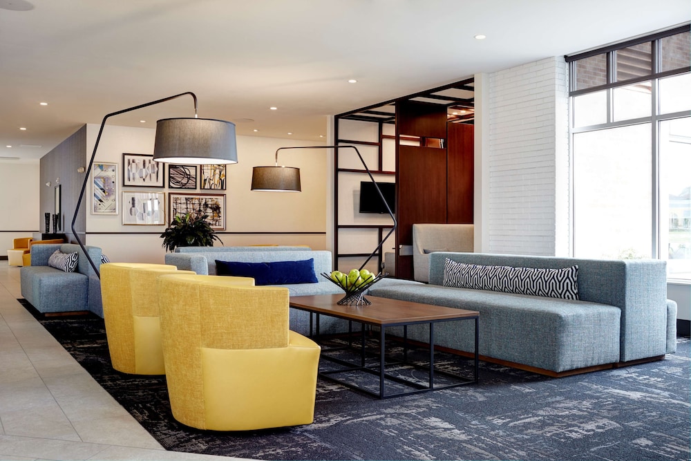 Hyatt Place Madison Verona 35/54