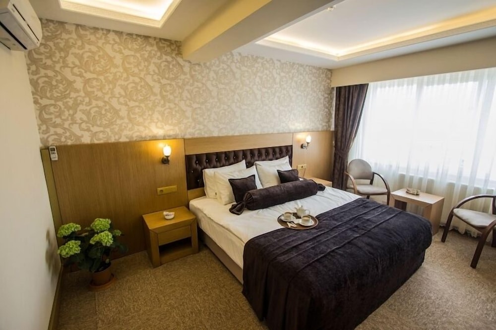 Soylu Hotel 11/26