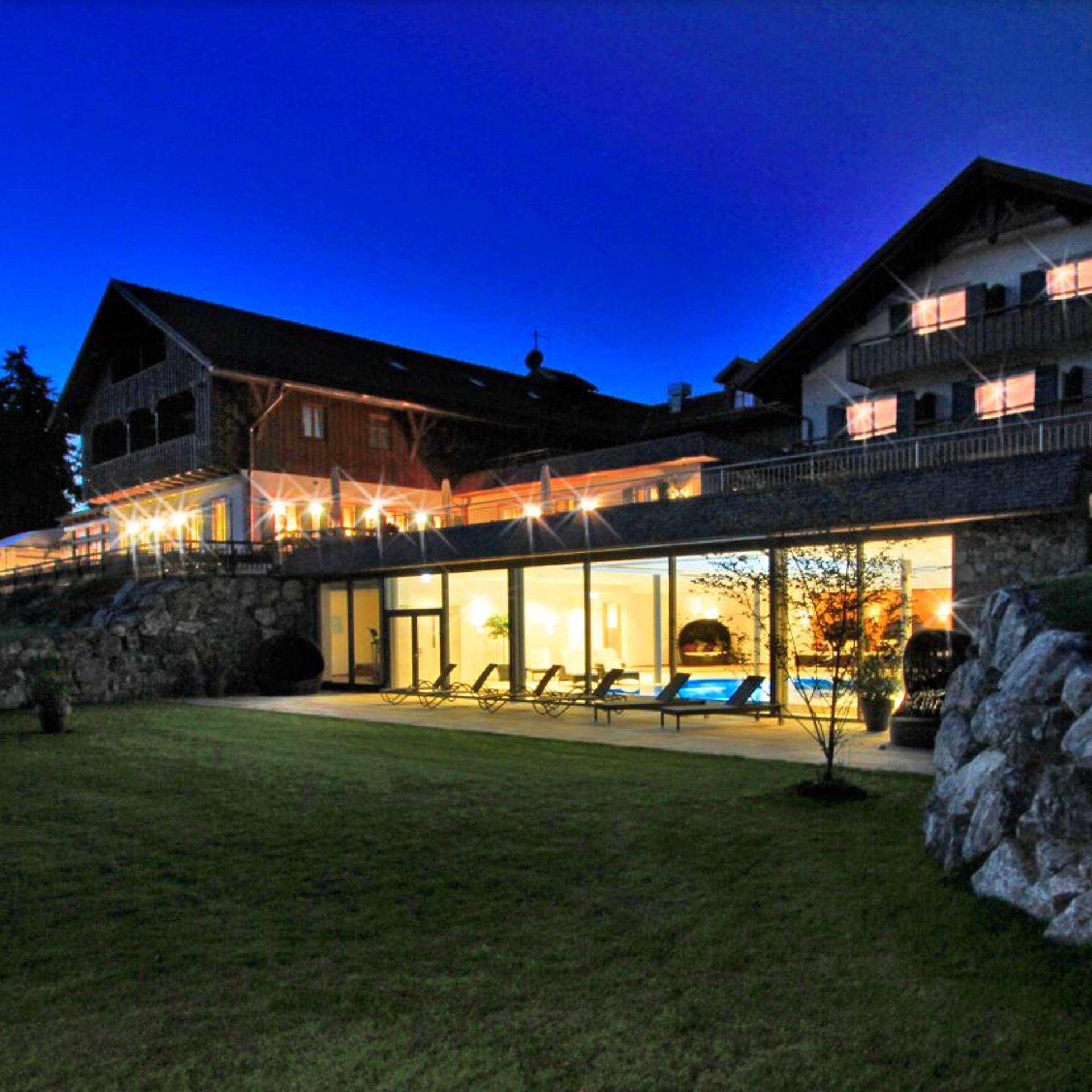 Hotel Auf der Gsteig 4/60