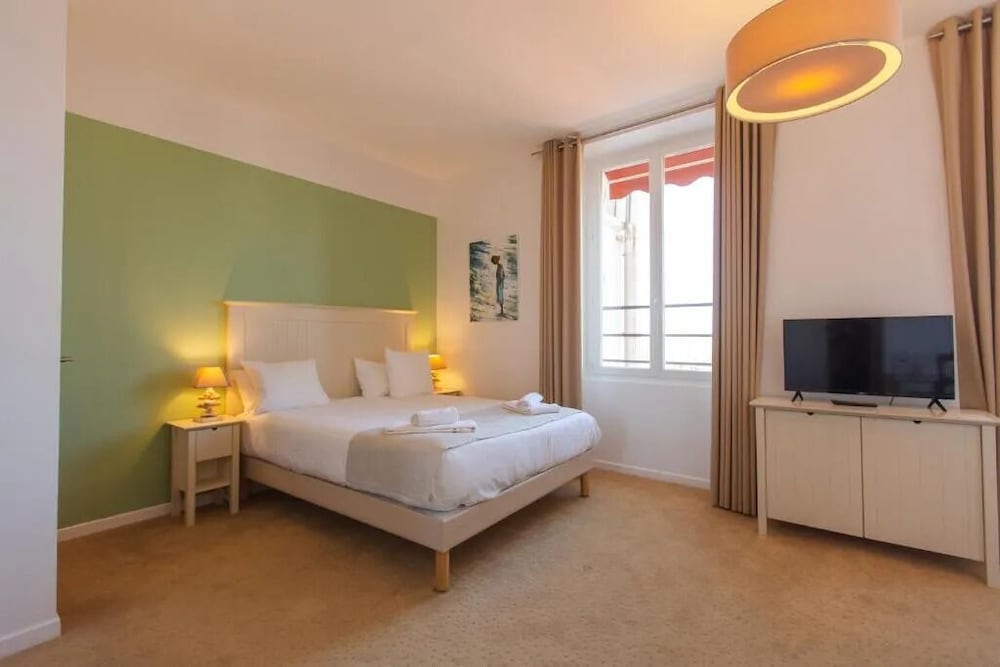 Hotel The Originals de la Plage Marennes Oléron 8/50