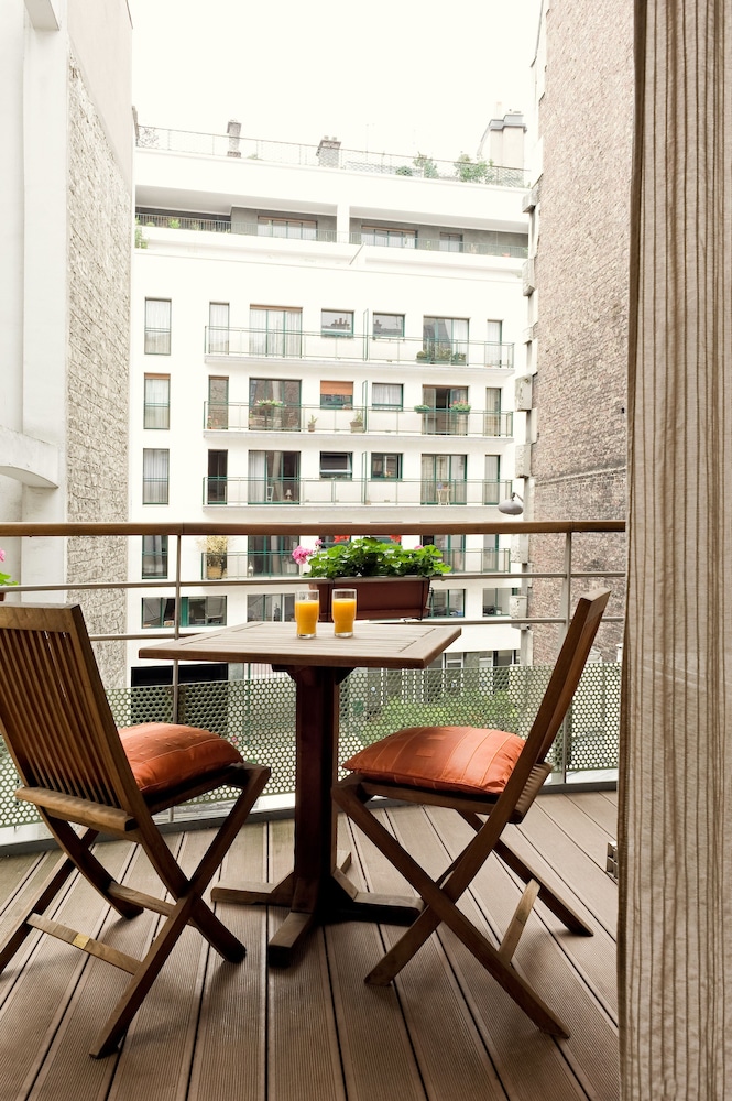 RESIDHOTEL IMPERIAL RENNEQUIN 22/29