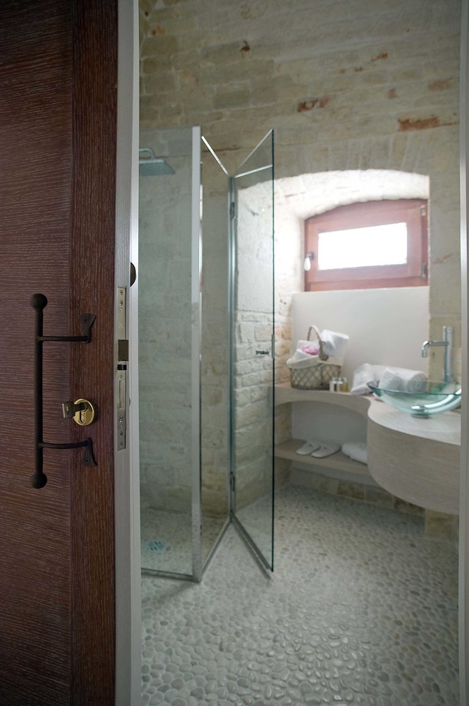 Le Alcove Luxury Hotel Nei Trulli 44/46