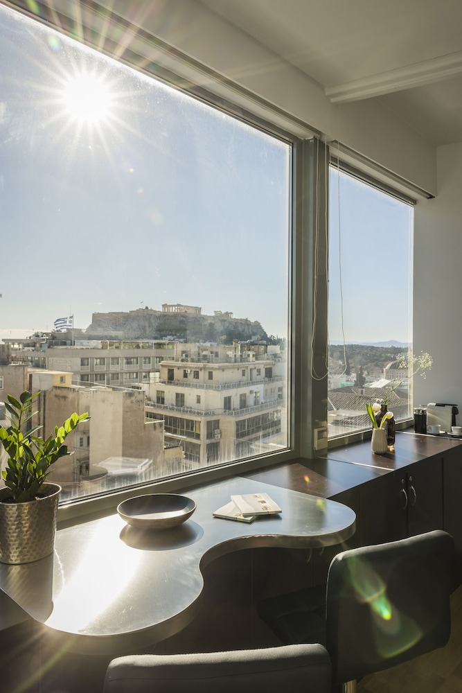 Aria Acropolis Suites 23/34
