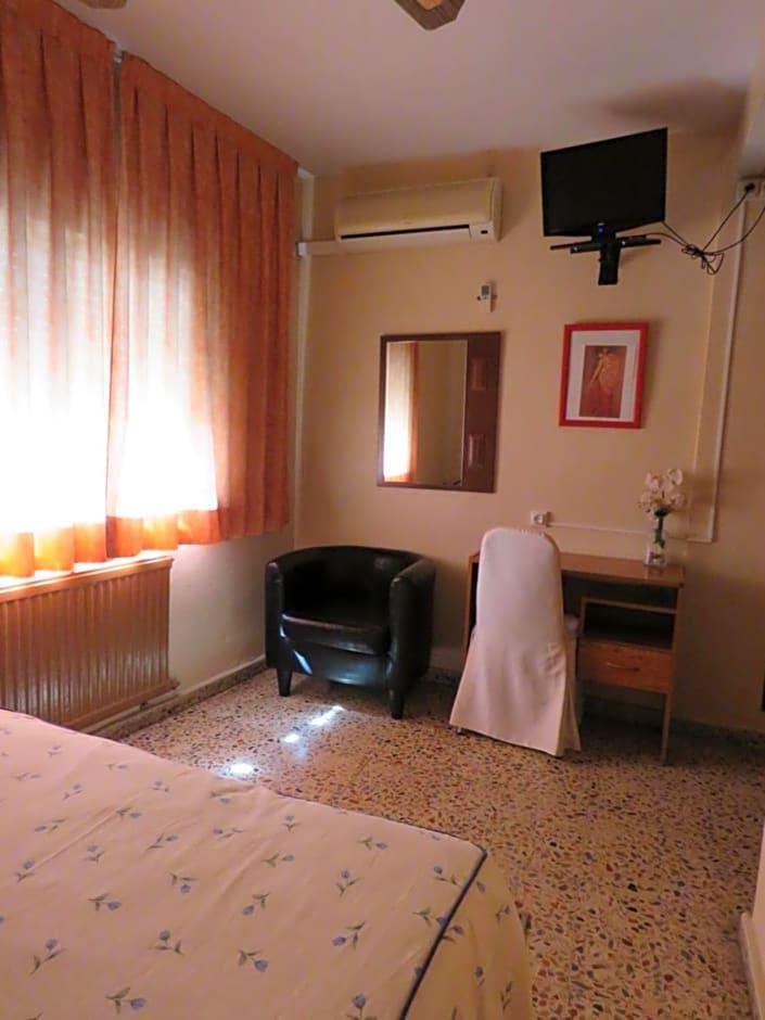 Hotel Alain 23/42