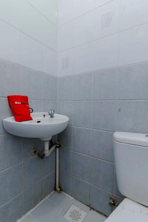 Reddoorz Plus Near Batam City Square 28/29