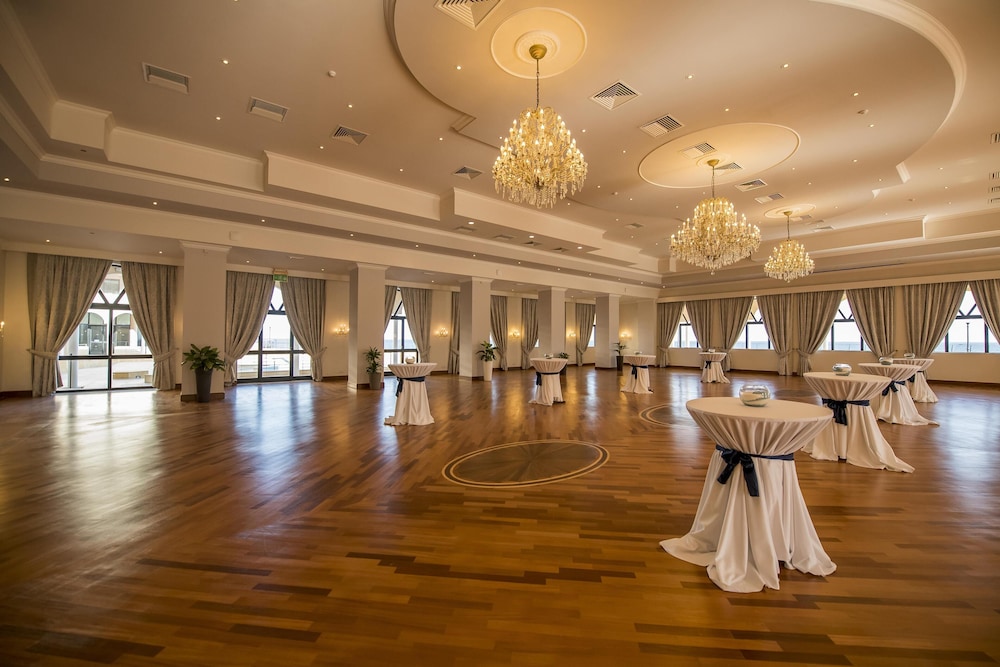 Radisson Blu Resort Malta St Julians 28/50