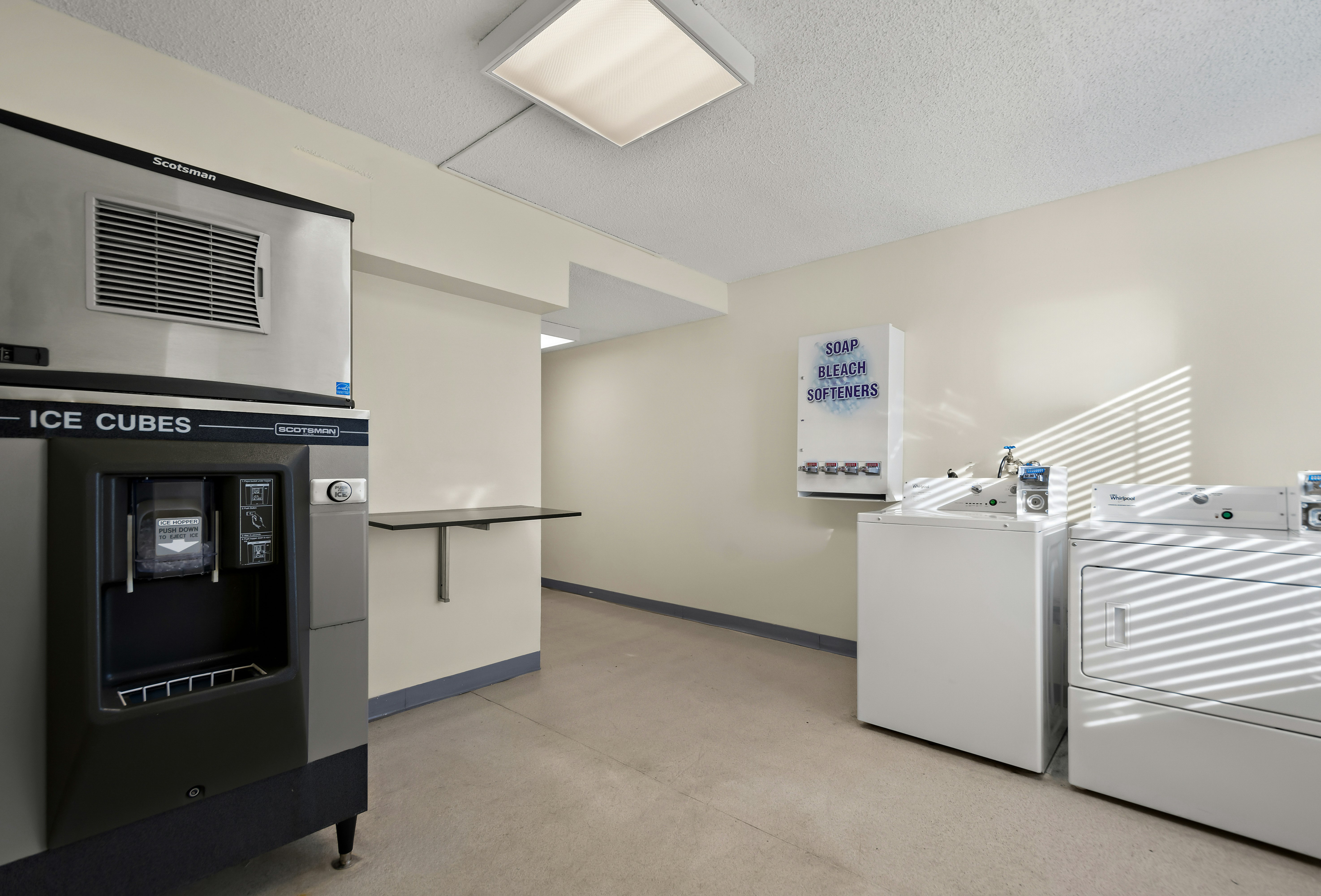 Spot X Hotel Wesley Chapel - Tampa Area 18/53