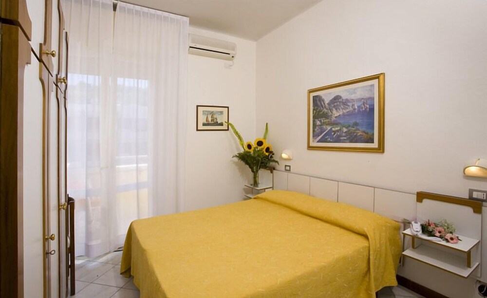 Hotel Promenade 14/50