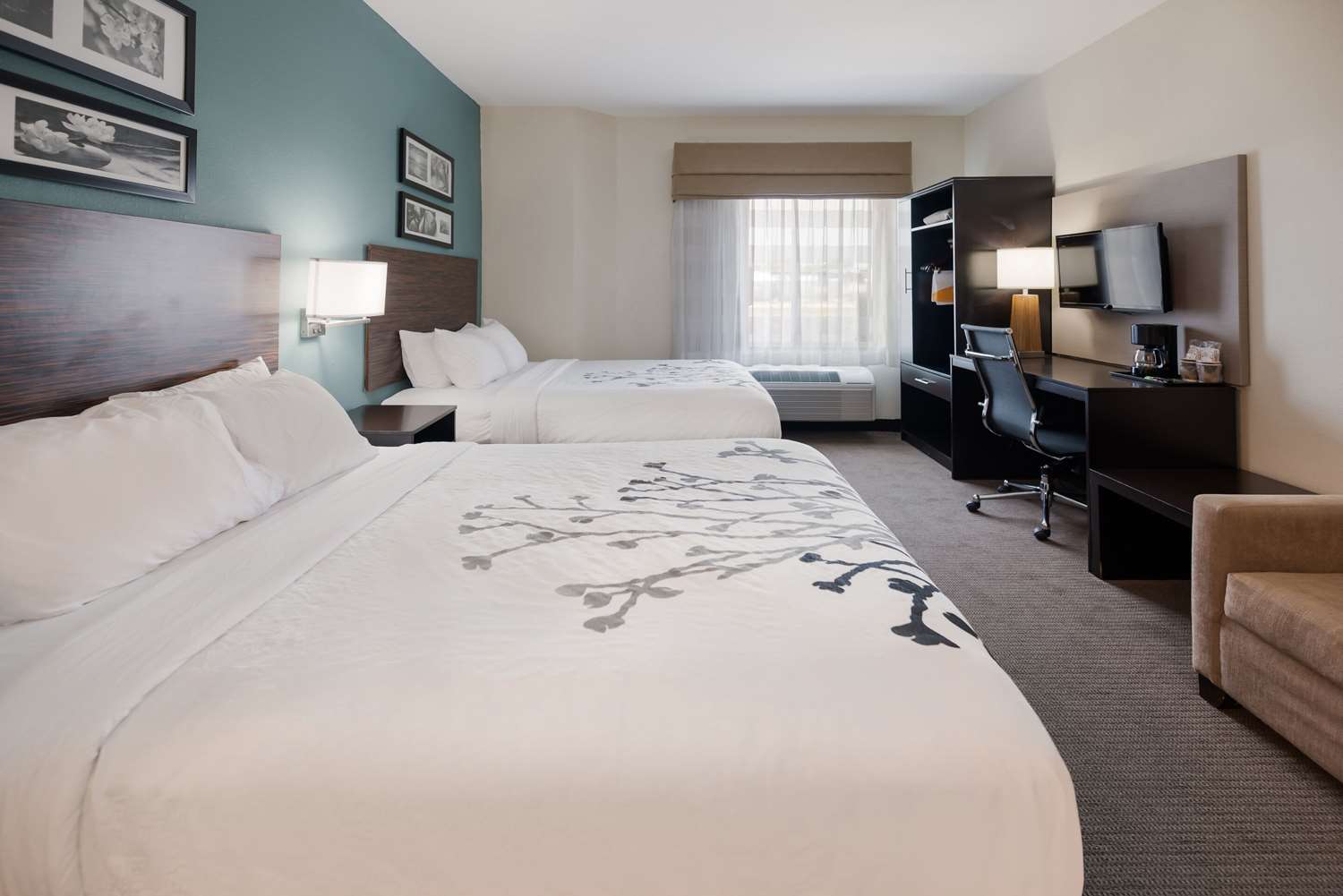 Room, 2 Queen Beds