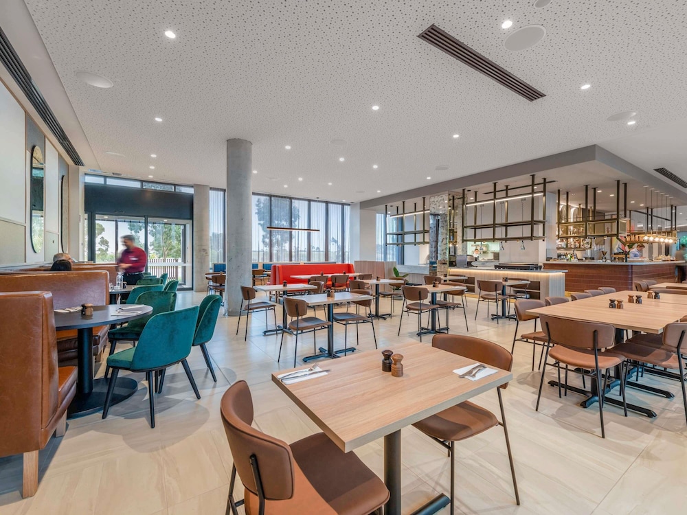 Mantra Melbourne Epping 38/58
